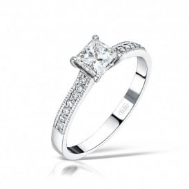 Princess Cut Diamond Ring With Diamond Set Shoulders